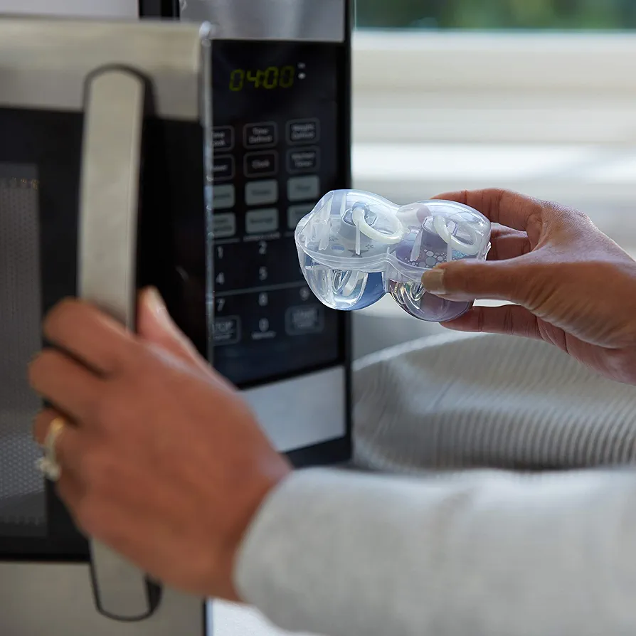 Nuk 2pcs Set Pacifier 