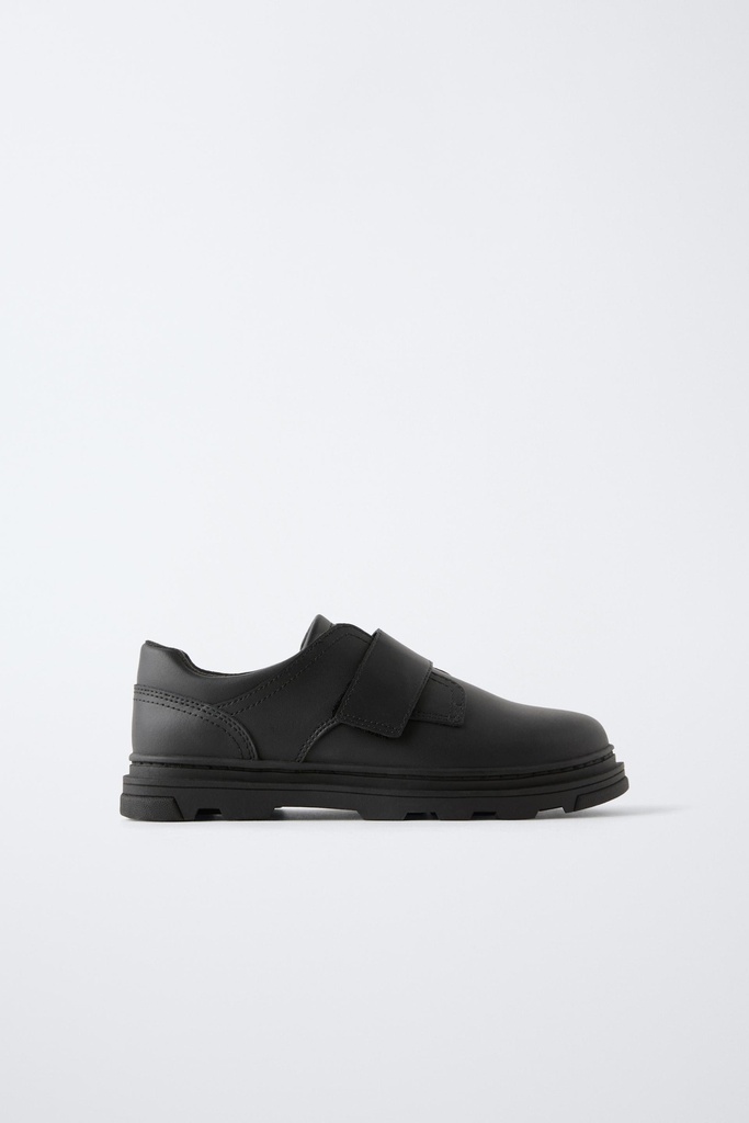 Zara boys flip black leather